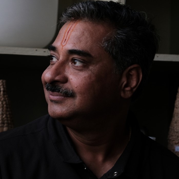 Amar Sharma Porträt für Atelierreisein Indien